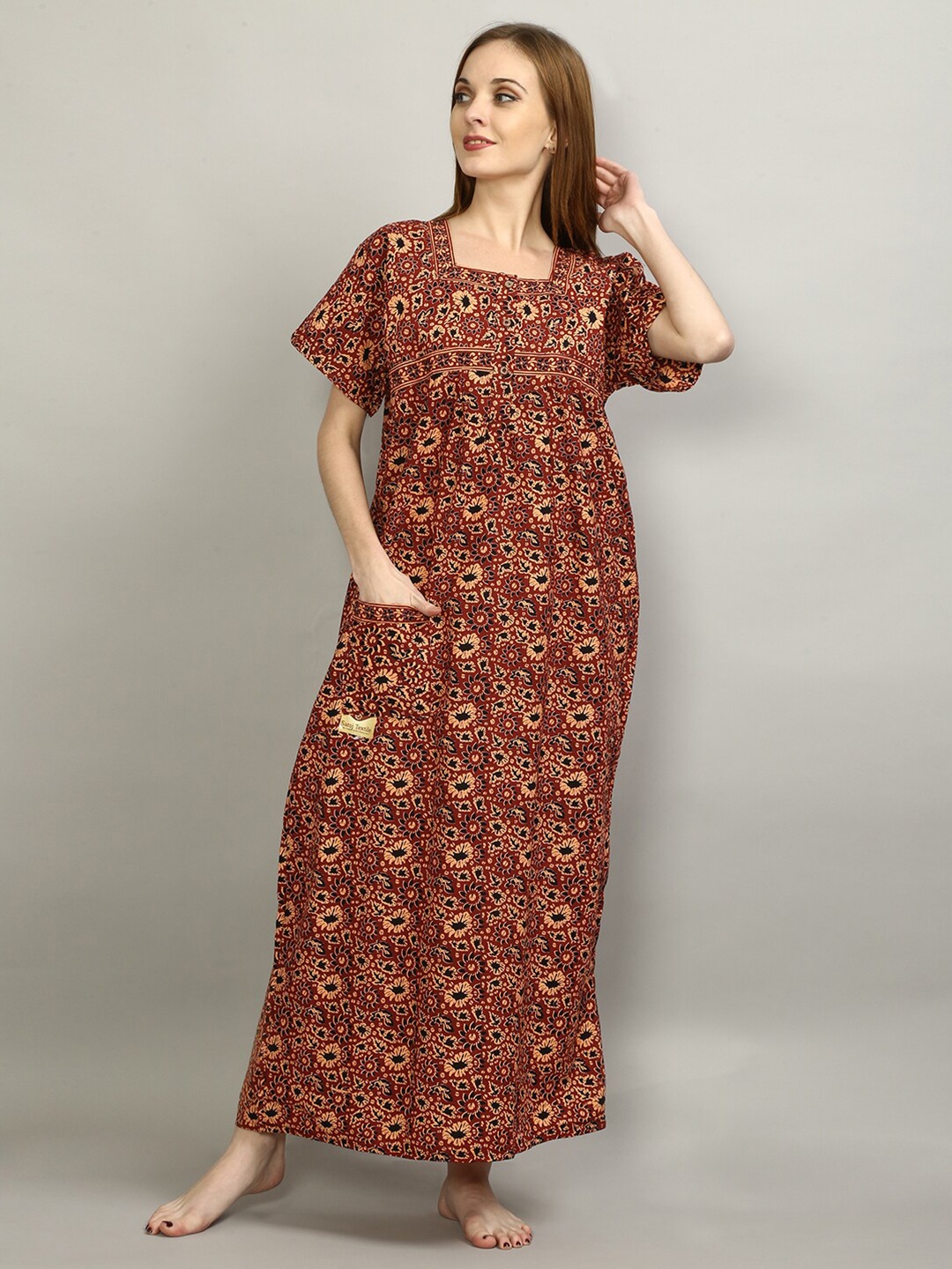 

FLAVIDO Maroon Printed Cotton Maxi Nightdress