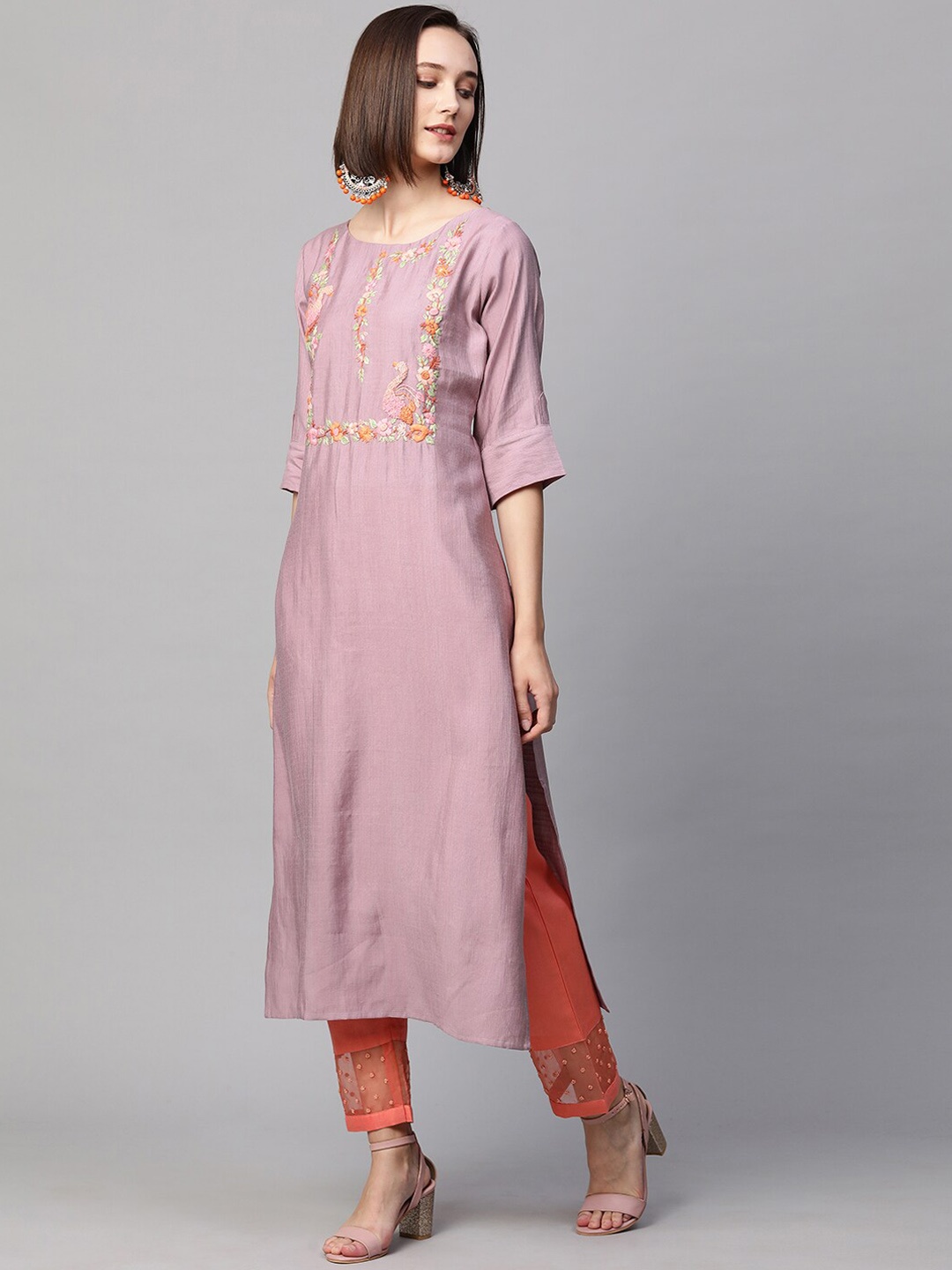 

FASHOR Women Pink Yoke Design Thread Work Kurta