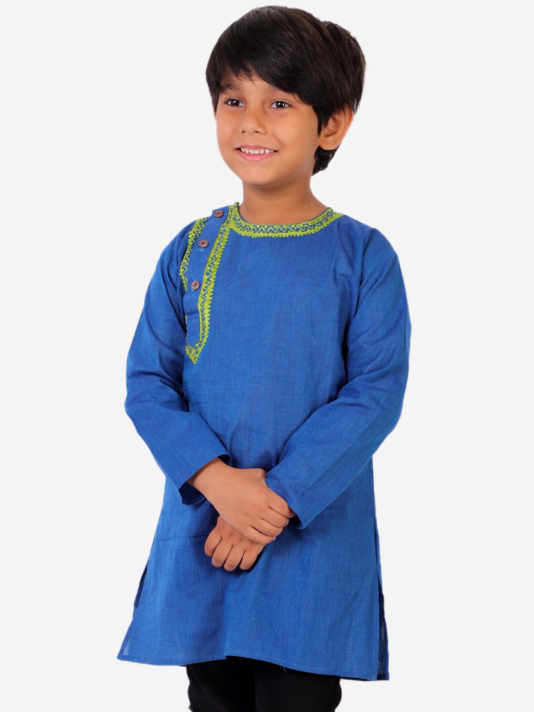 

KID1 Boys Blue Embroidered Thread Work Kurta