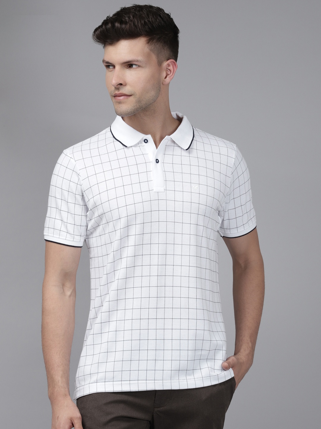 

Blackberrys Men White & Black Checked Polo Collar T-shirt