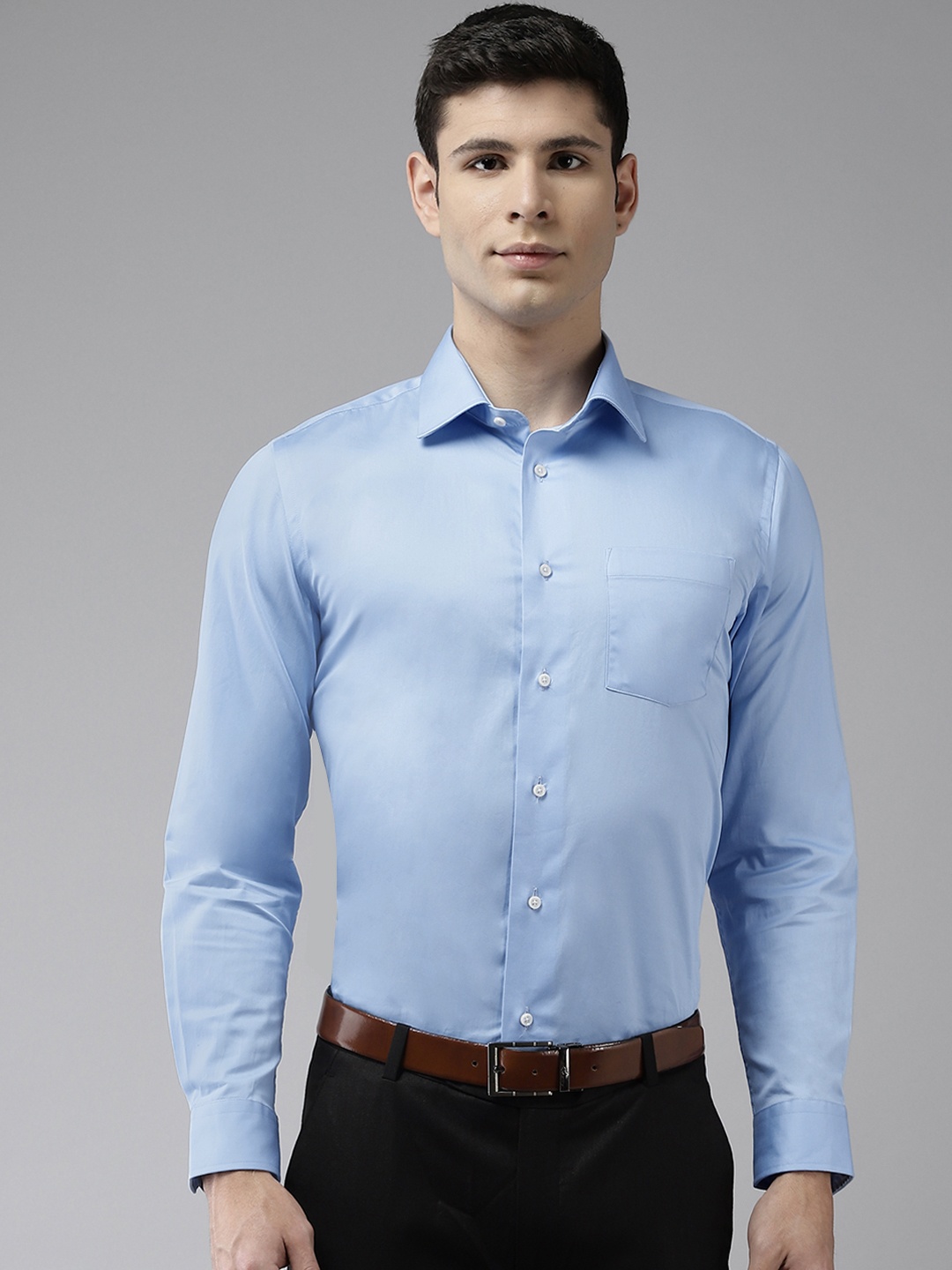 

Blackberrys Men Blue Pure Cotton Solid India Slim Fit Formal Shirt