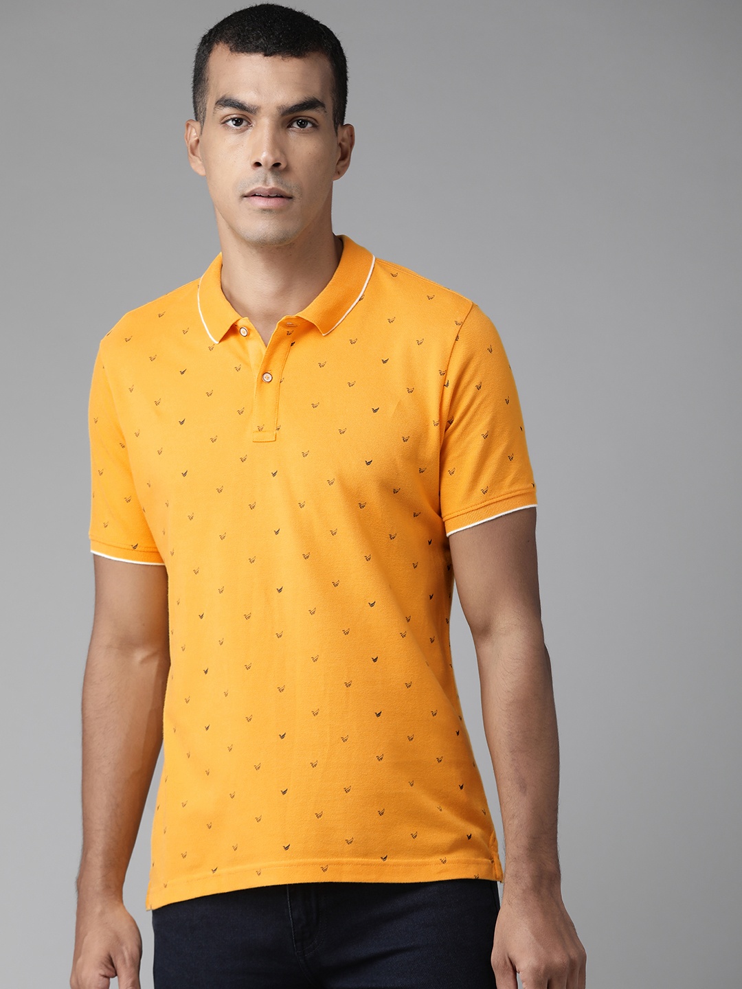 

Blackberrys Men Yellow Printed Polo Collar Slim Fit T-shirt