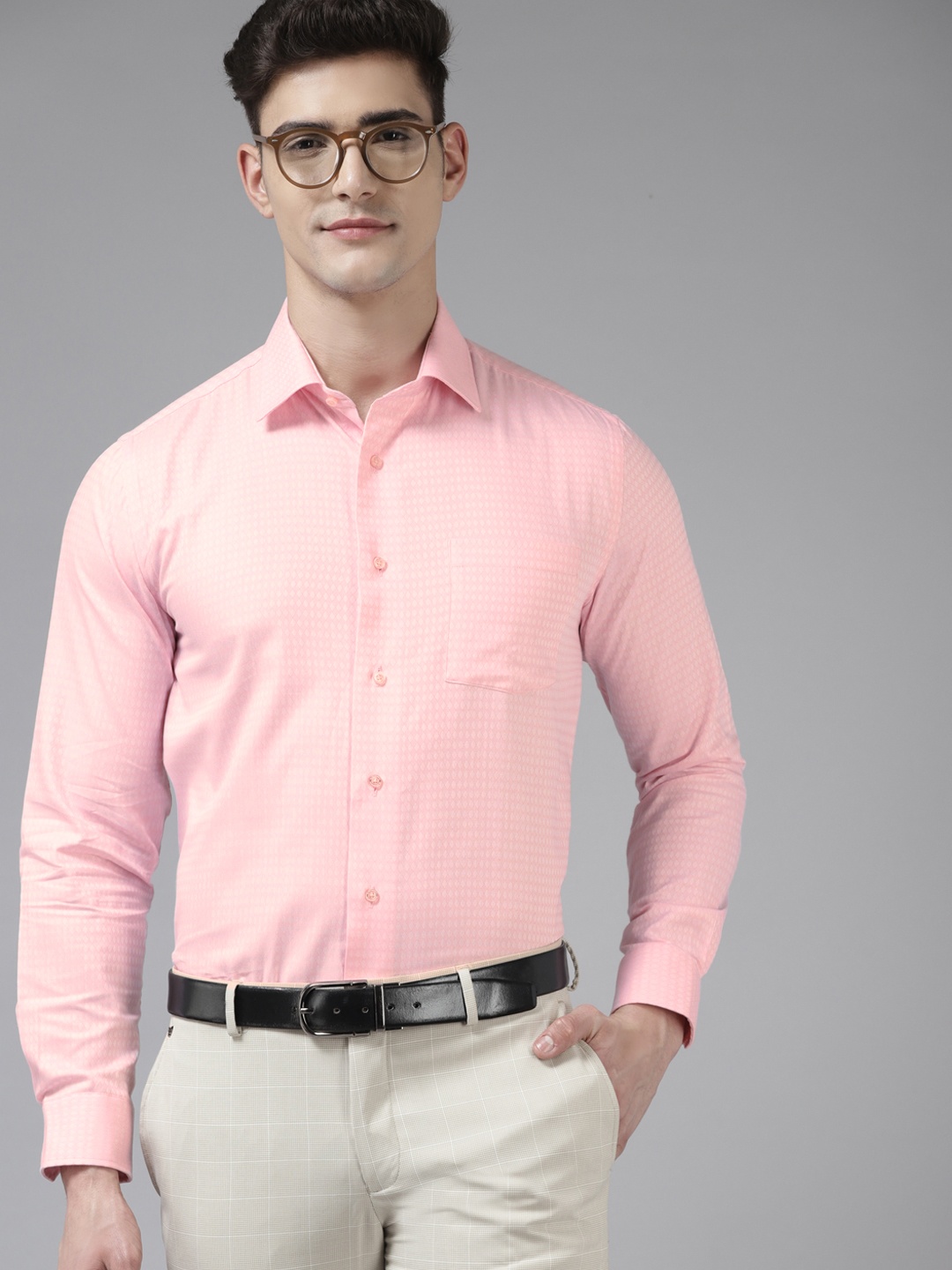 

Blackberrys Men Pink Pure Cotton India Slim Fit Self-Design Formal Shirt