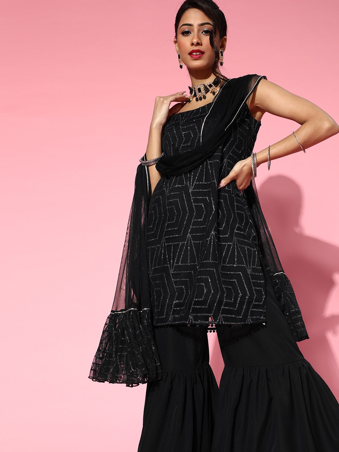 

Ahalyaa Abstract Net Sharara Set With Dupatta, Black