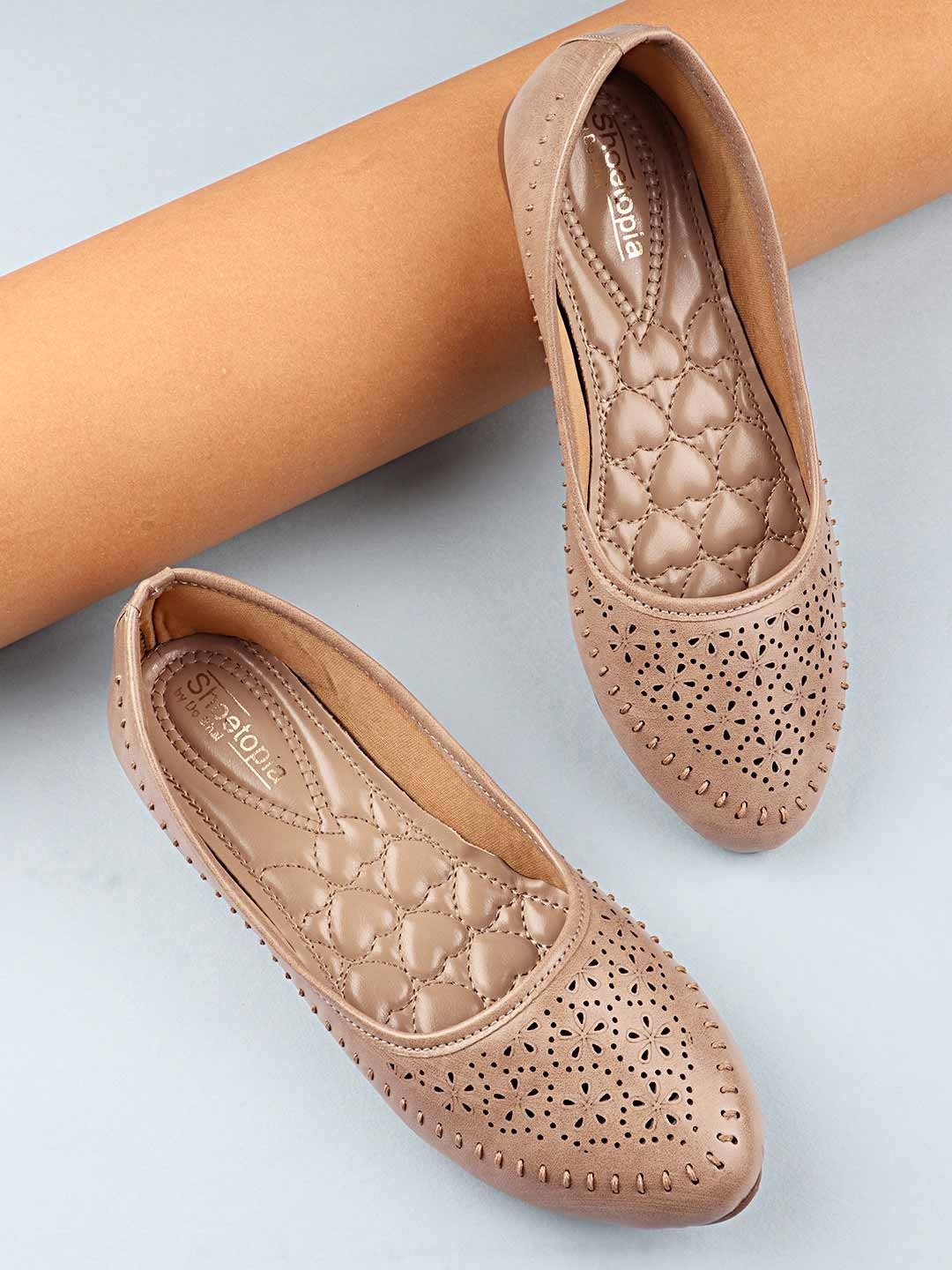 

Shoetopia Women Peach-Coloured Ballerinas with Laser Cuts Flats