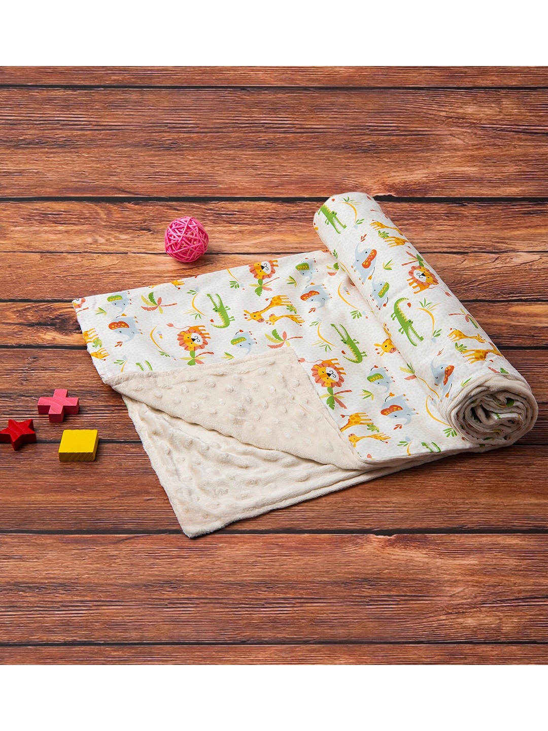

Baby Moo White & Yellow Happy Animals Cozy Reversible Bubble Blanket