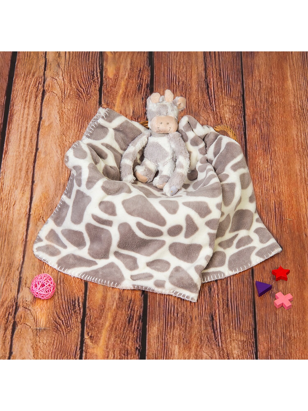 

Baby Moo Grey & White AC Room 210 GSM Single Bed Blanket