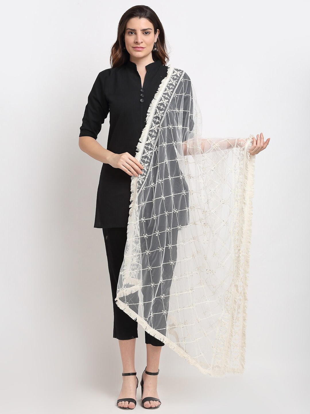 

Sugathari White Ethnic Motifs Embroidered Dupatta with Beads and Stones