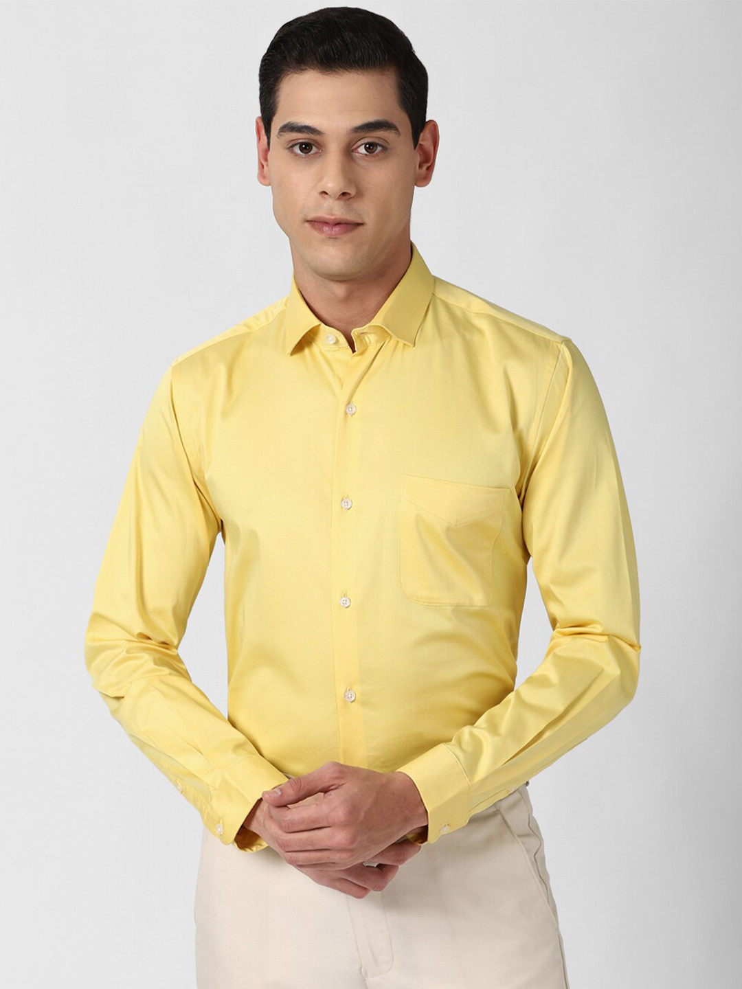 

Peter England Men Yellow Slim Fit Formal Shirt