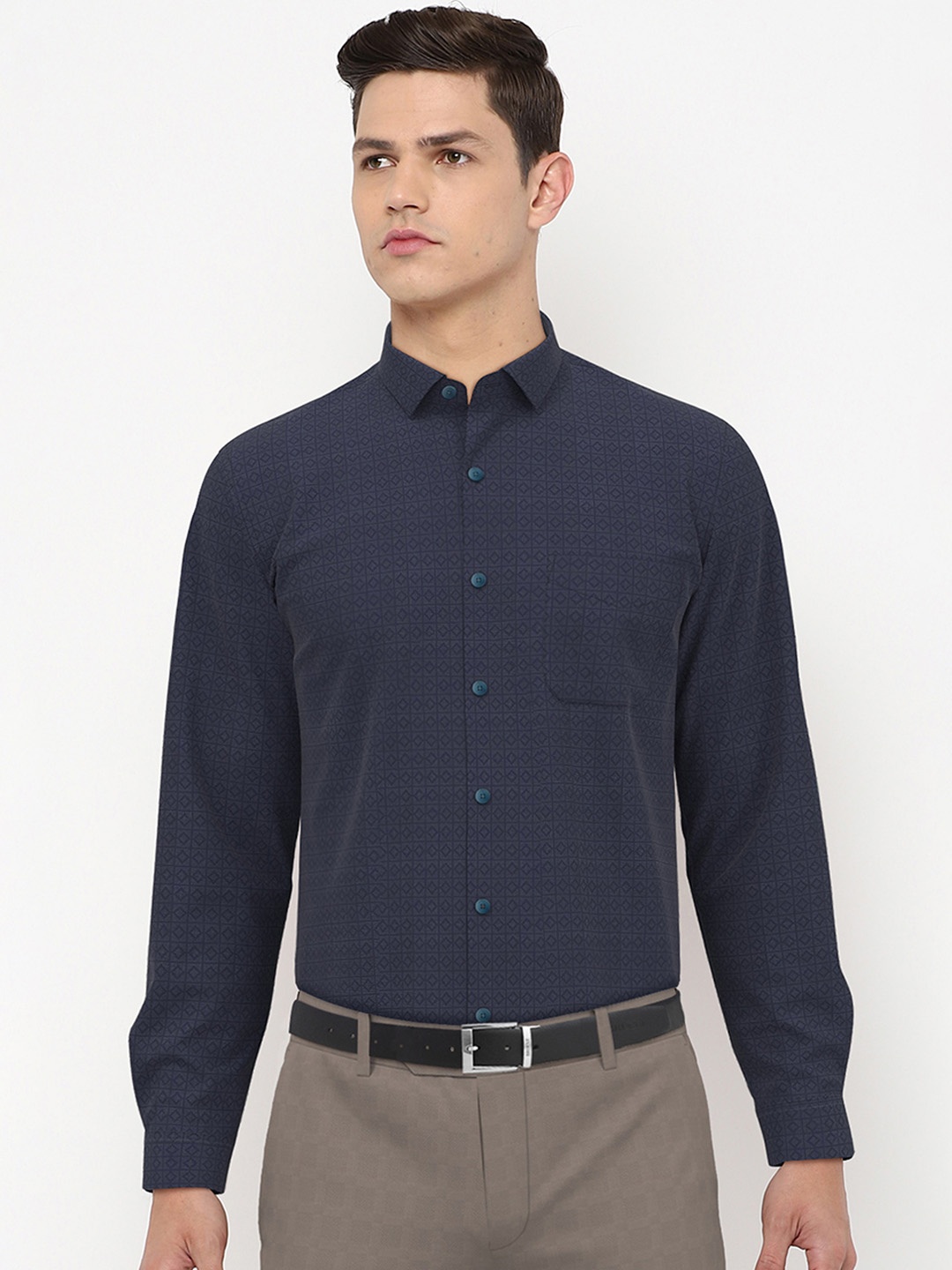 

Peter England Men Navy Blue Printed Cotton Formal Shirt
