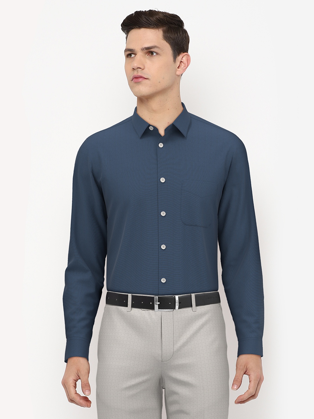 

Peter England Men Navy Blue Pure Cotton Formal Shirt
