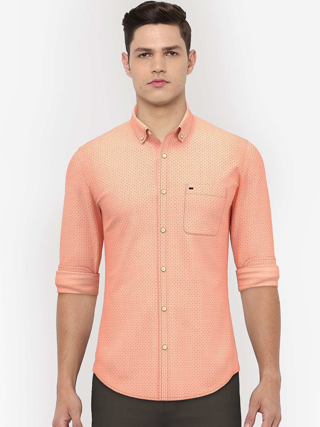 

Peter England Casuals Men Peach-Coloured Slim Fit Casual Shirt