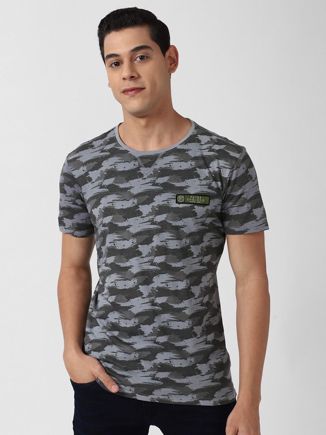 

Peter England Casuals Men Grey Camouflage Printed Pure Cotton Slim Fit T-shirt