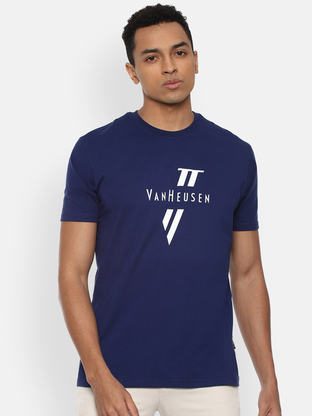 

Van Heusen Sport Men Navy Blue Typography Printed T-shirt