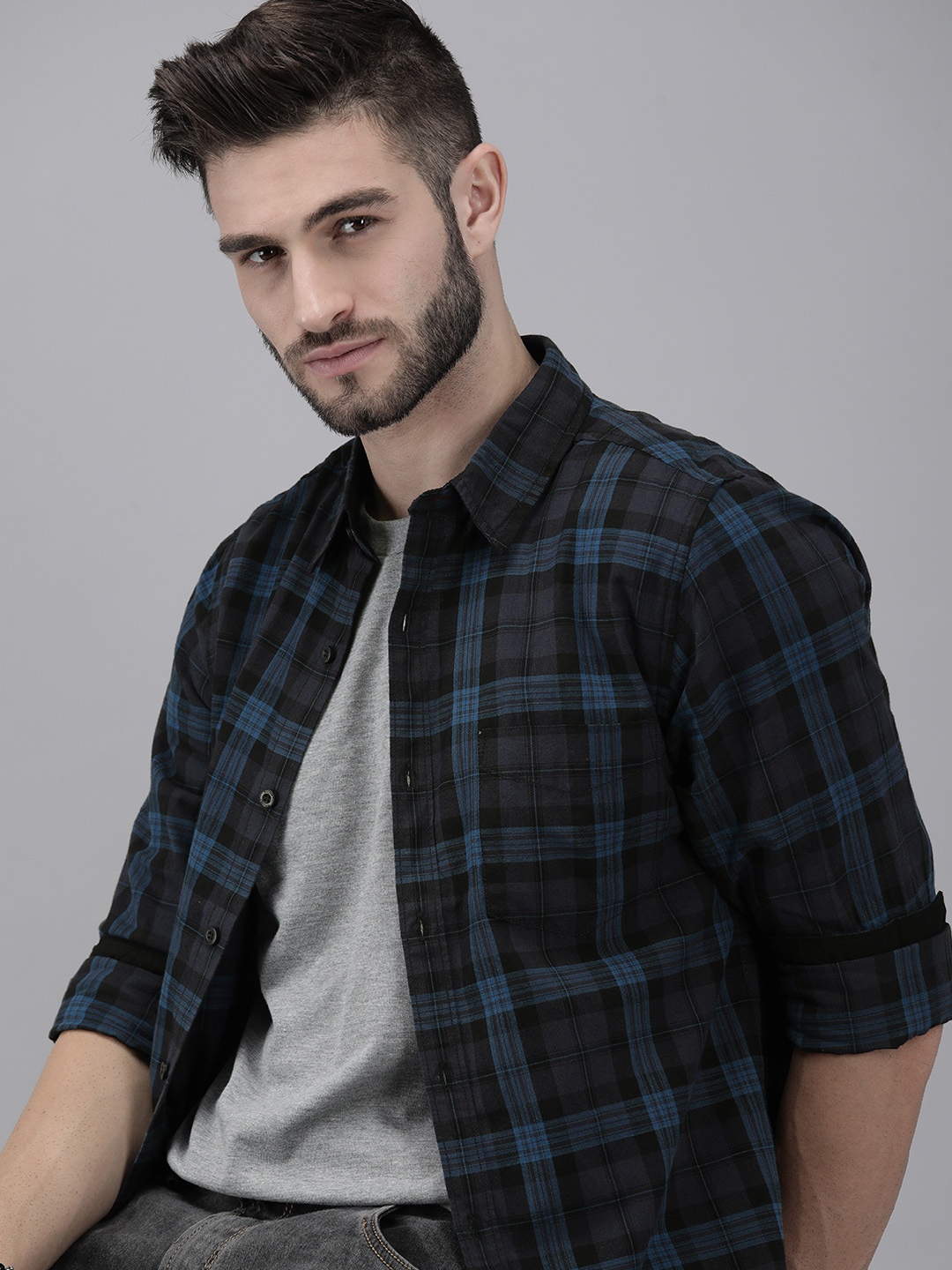 

The Roadster Lifestyle Co Men Blue & Black Checked Casual Pure Cotton Shirt