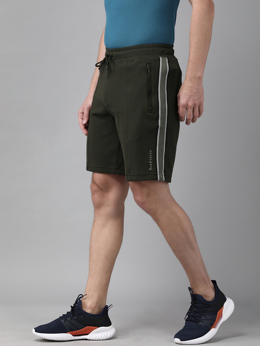 

Van Heusen Athleisure Men Breathable Zipper Pocket Knit Shorts, Green