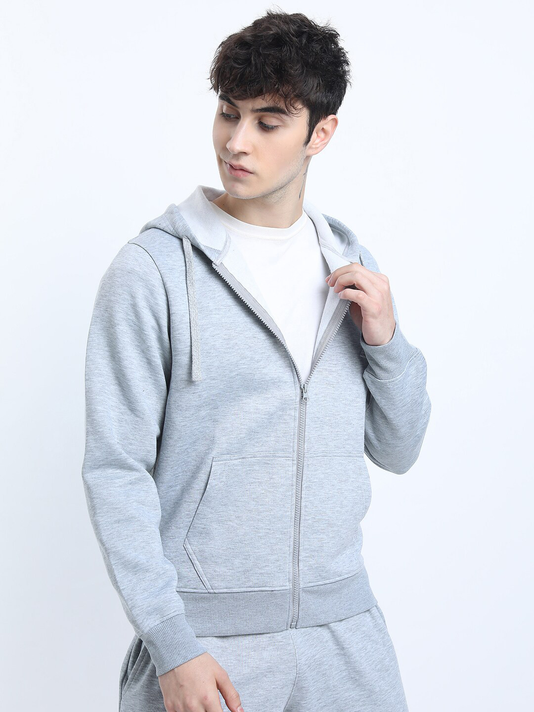

HIGHLANDER Men Grey Hooded Sweatshirt