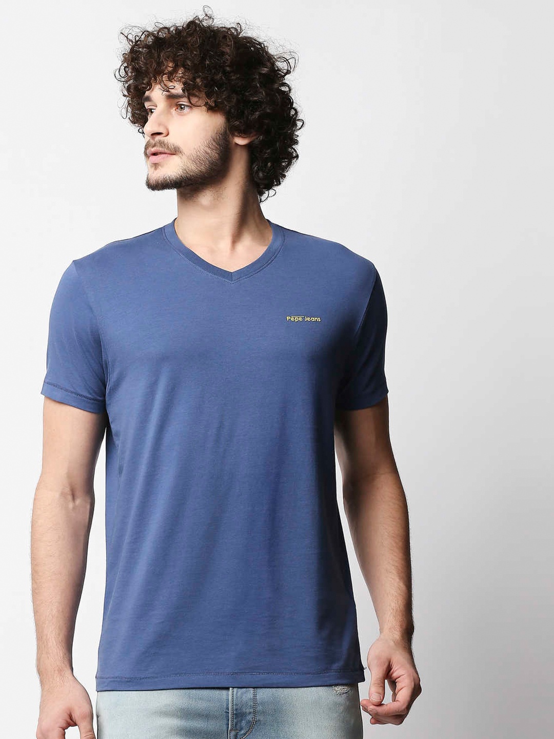 

Pepe Jeans Men Blue V-Neck Applique Slim Fit T-shirt