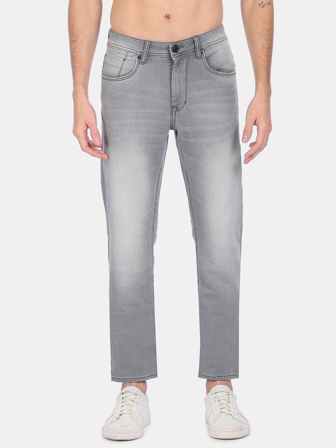 

Flying Machine Men Grey Solid Tapered Fit Light Fade Jeans