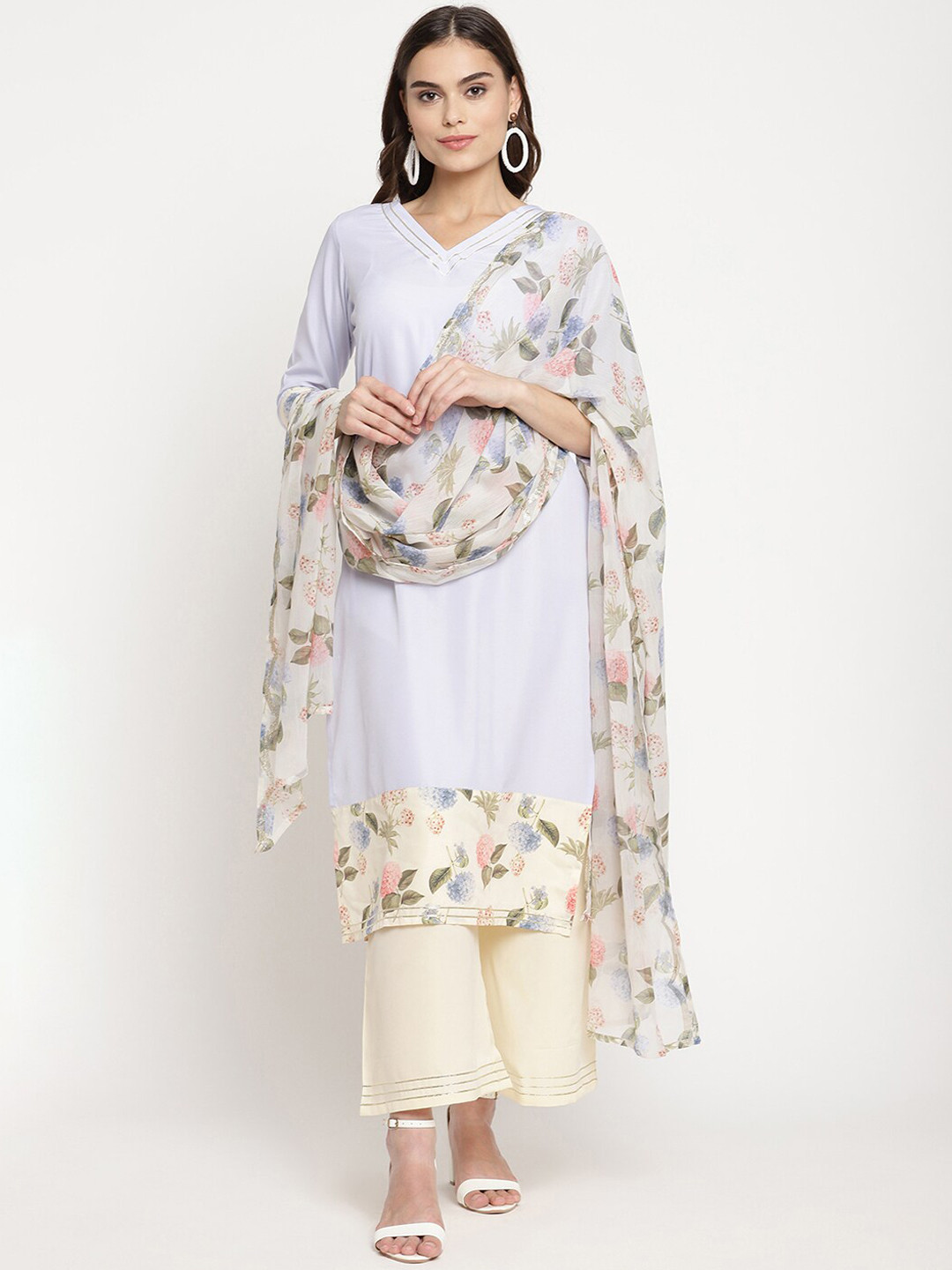 

Ahalyaa Women Blue Floral Printed Gotta Patti Kurta with Palazzos & With Dupatta