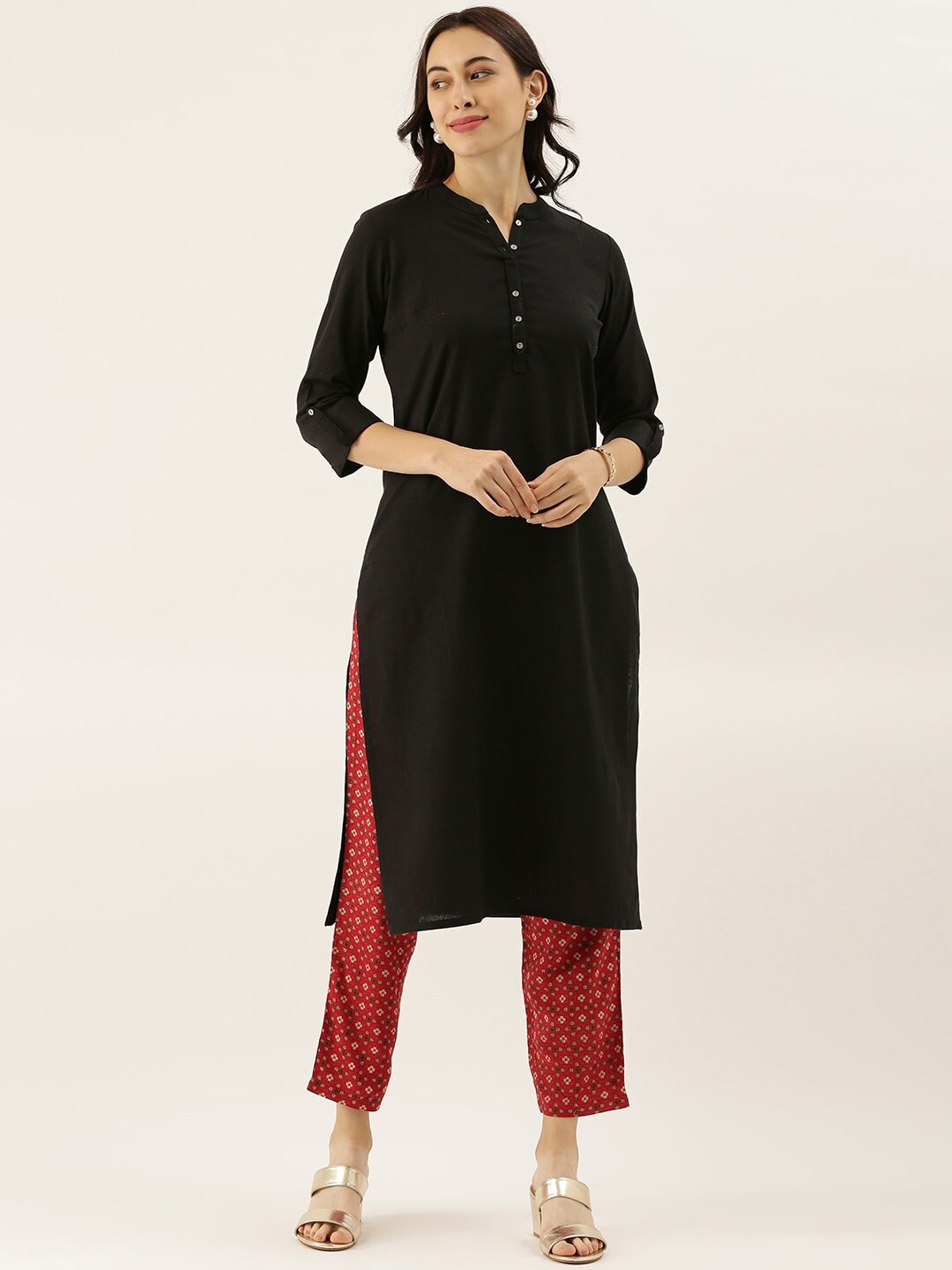 

Divena Women Black Kurta