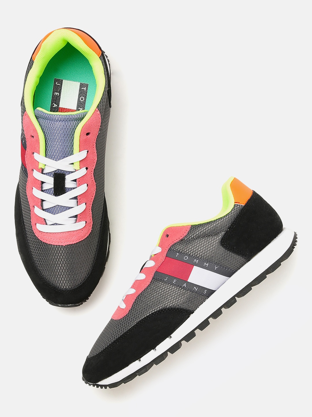 

Tommy Hilfiger Women Grey MIX RUNNER Colourblocked Suede Sneakers