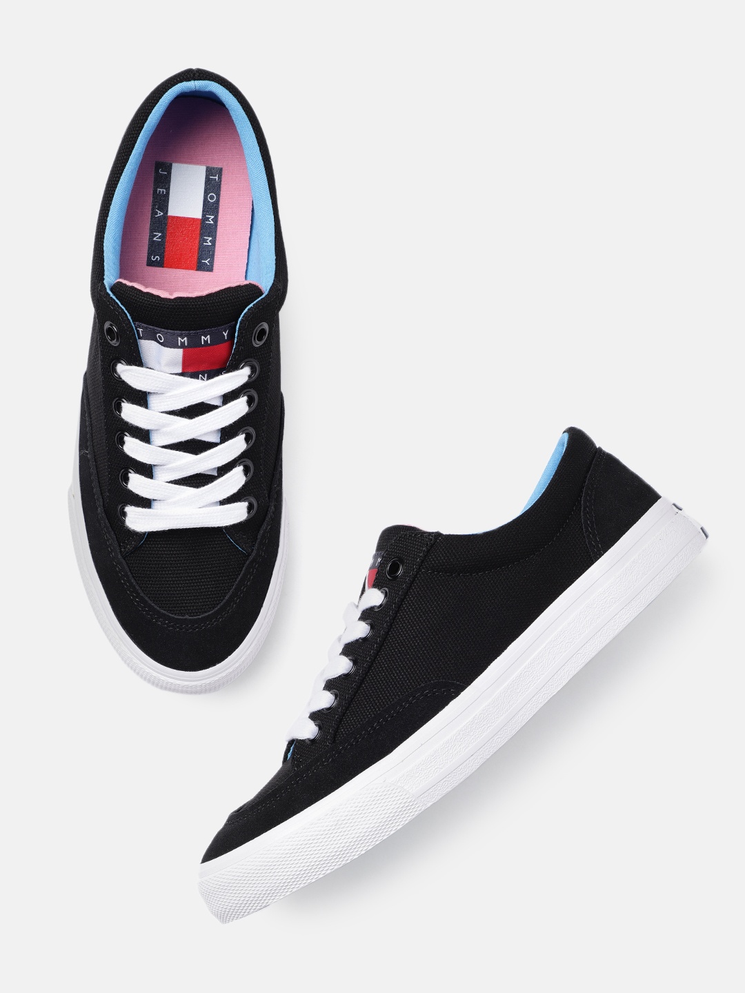 

Tommy Hilfiger Women Black Sneakers