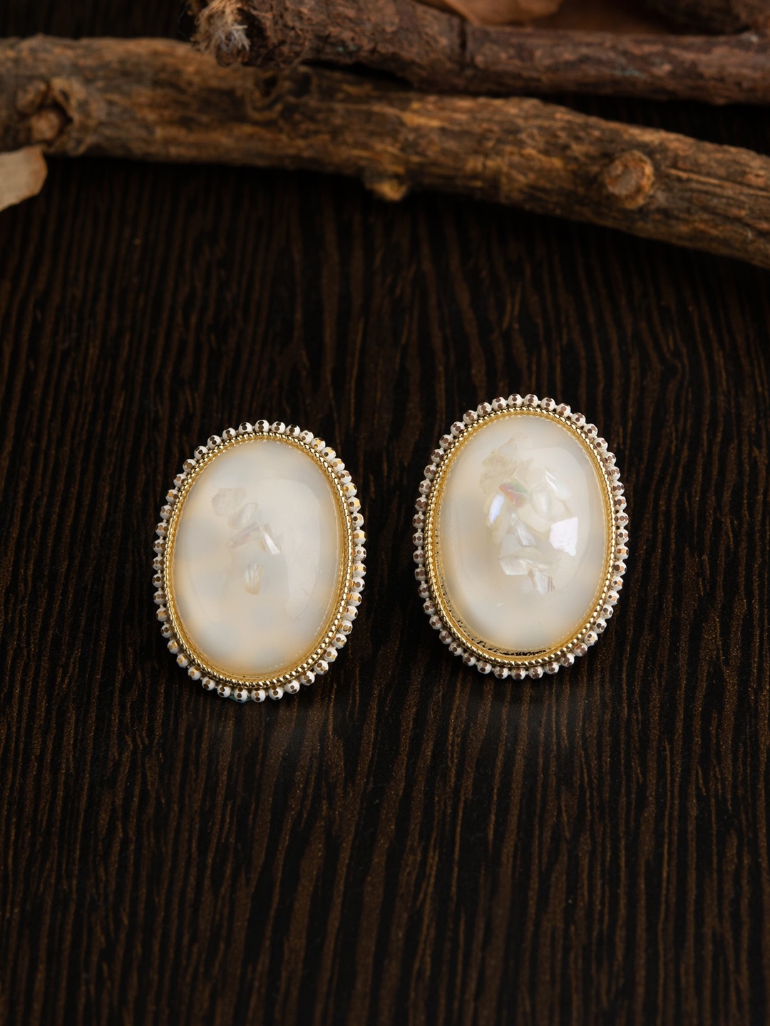 

E2O Gold-Plated & Off White Oval Studs