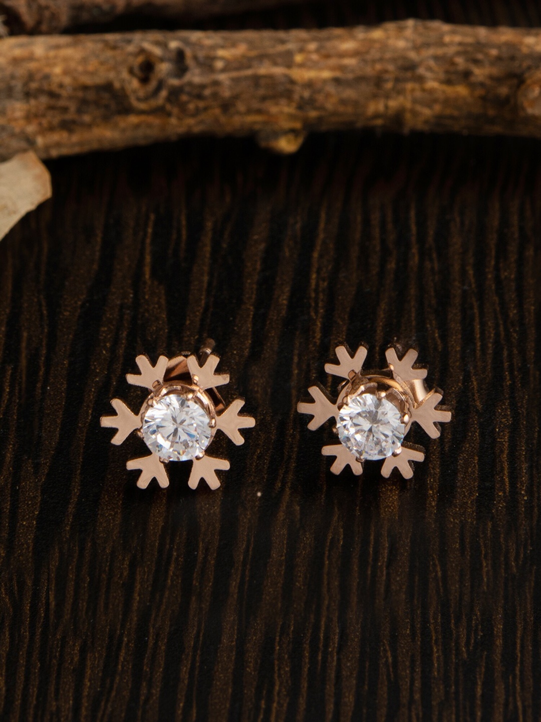 

E2O Gold-Toned Contemporary Studs Earrings