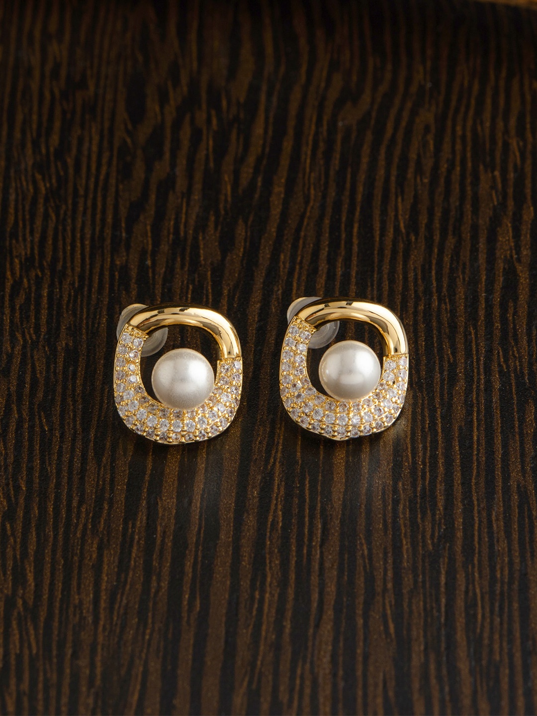 

E2O Gold-Plated & White Contemporary Studs