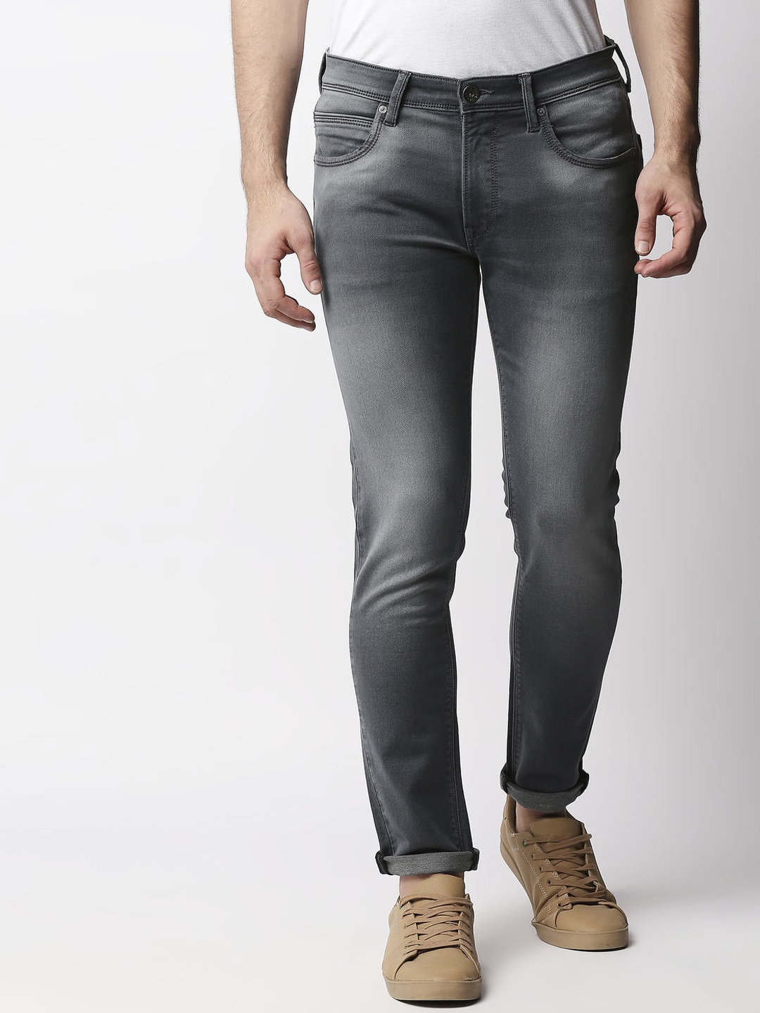 

Pepe Jeans Men Grey Tapered Fit Low-Rise Heavy Fade Stretchable Jeans