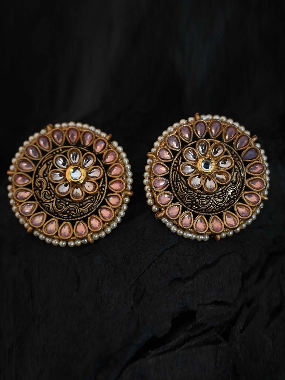 

justpeachy Woman Pink Classic Studs Earrings