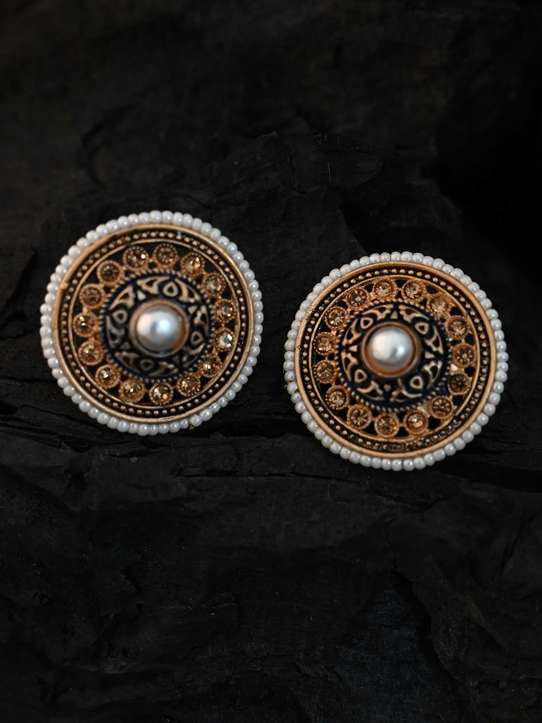 

justpeachy Blue & Gold-Plated Pearls Filigree Circular Studs Earrings