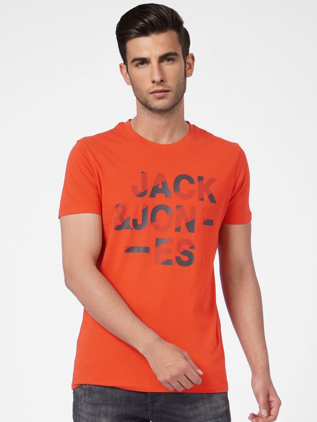 

Jack & Jones Men Red Typography Printed Slim Fit Pure Cotton Casual T-shirt