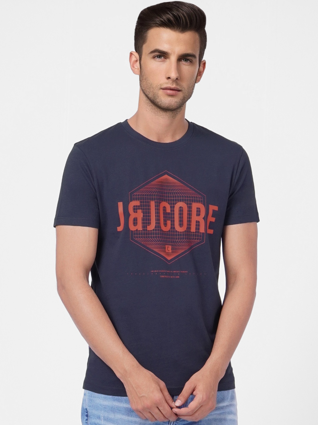 

Jack & Jones Men Blue & Red Typography Printed Pure Cotton Slim Fit T-shirt