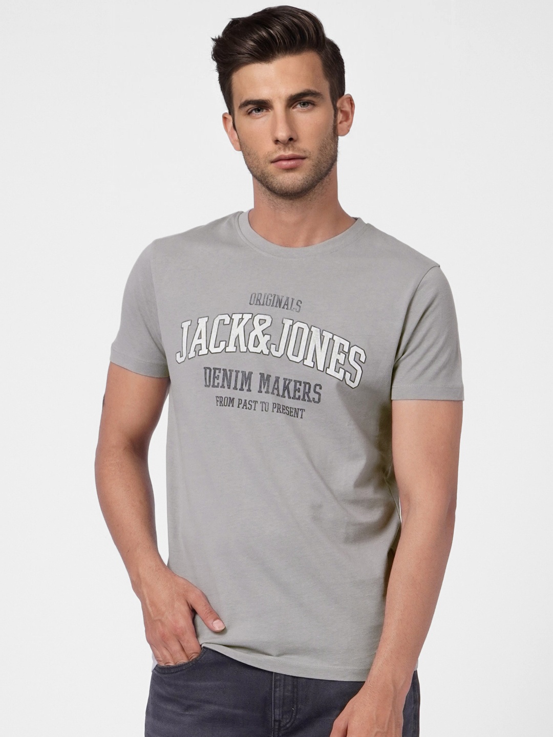 

Jack & Jones Men Grey & Black Typography Printed Slim Fit Pure Cotton Casual T-shirt
