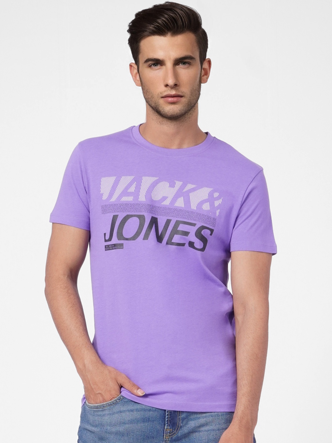 

Jack & Jones Men Purple Typography Printed Slim Fit Casual T-shirt