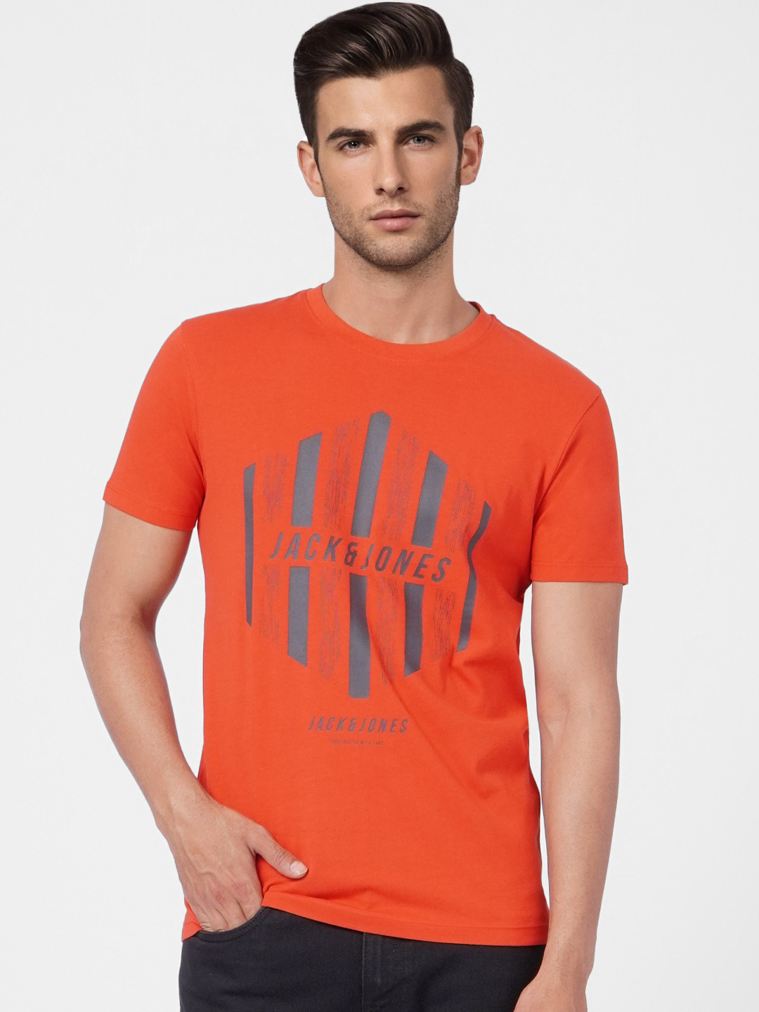 

Jack & Jones Men Red & Black Printed Slim Fit Pure Cotton Casual T-shirt
