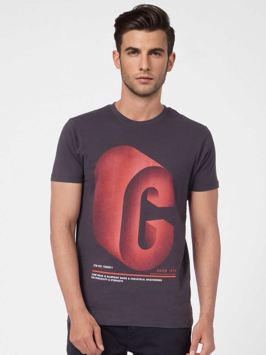 

Jack & Jones Men Black & Red Typography Printed Slim Fit T-shirt