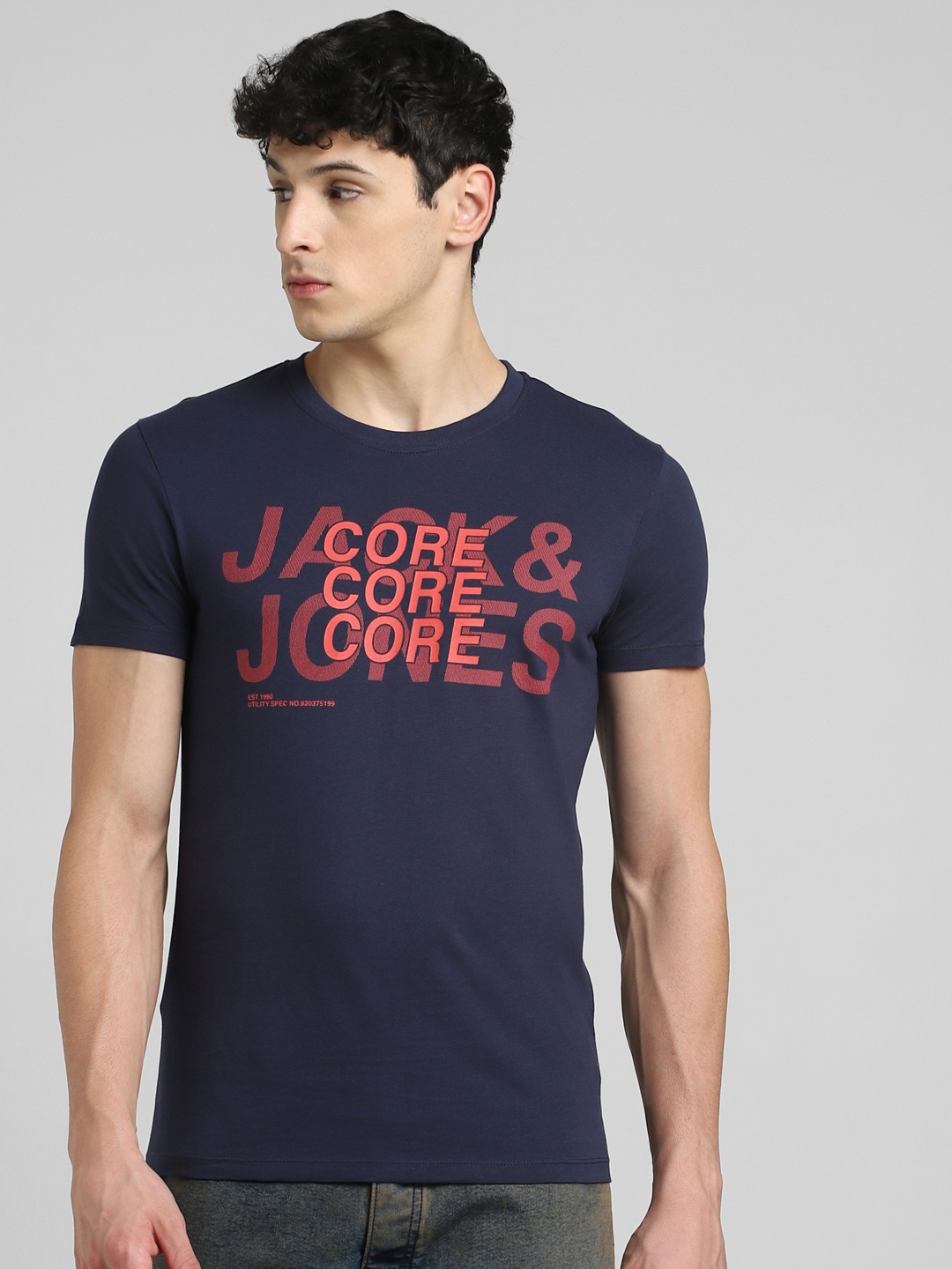 

Jack & Jones Men Navy Blue & Red Printed Pure Cotton Slim Fit T-shirt