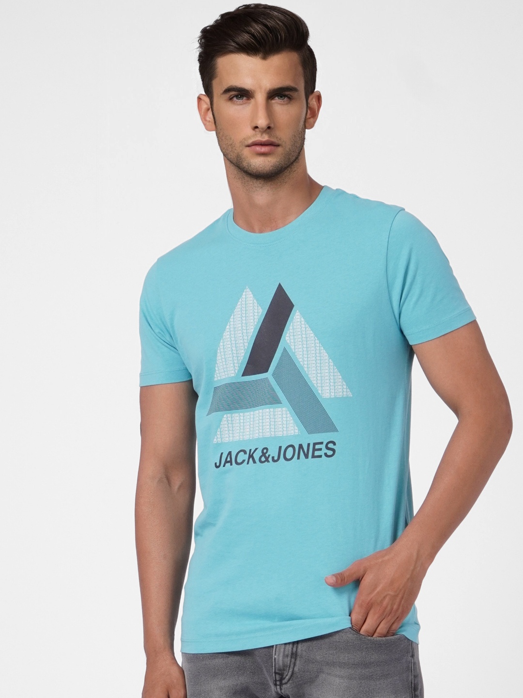 

Jack & Jones Men Blue & Black Typography Printed Pure Cotton Slim Fit T-shirt