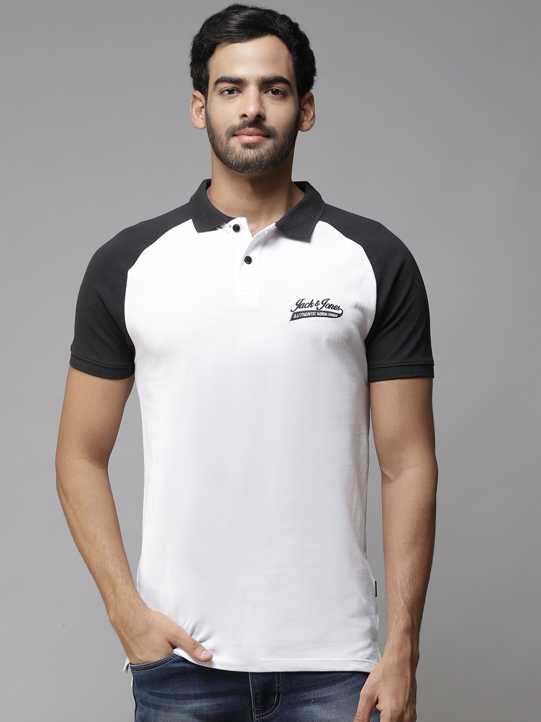 

Jack & Jones Men White & Navy Blue Solid Polo Collar Pure Cotton T-shirt