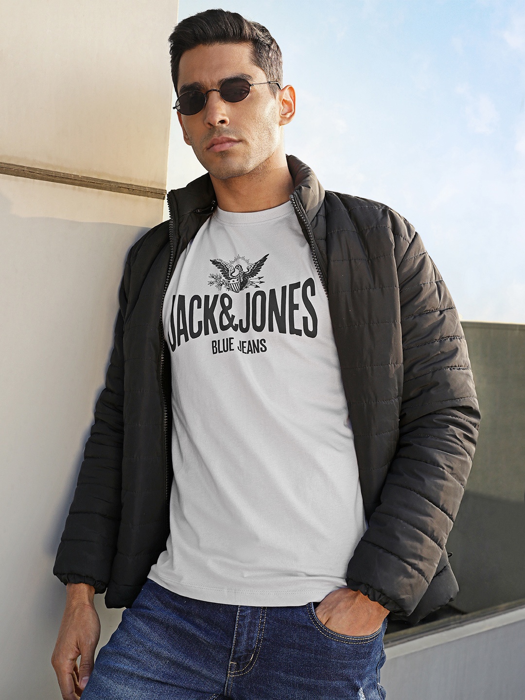 

Jack & Jones Men Lavender & Black Printed Slim Fit Pure Cotton T-shirt