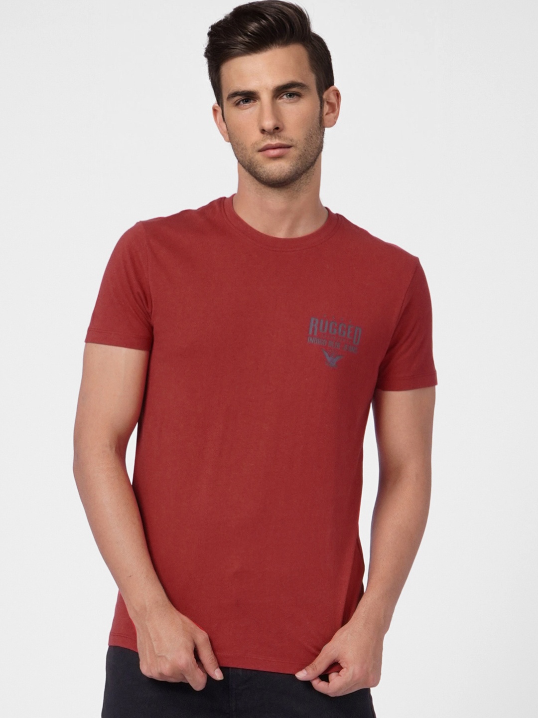 

Jack & Jones Men Red & Black Typography Printed Pure Cotton Slim Fit T-shirt