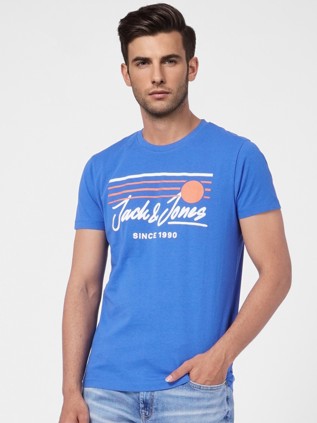 

Jack & Jones Men Blue & White Typography Printed Pure Cotton Slim Fit T-shirt