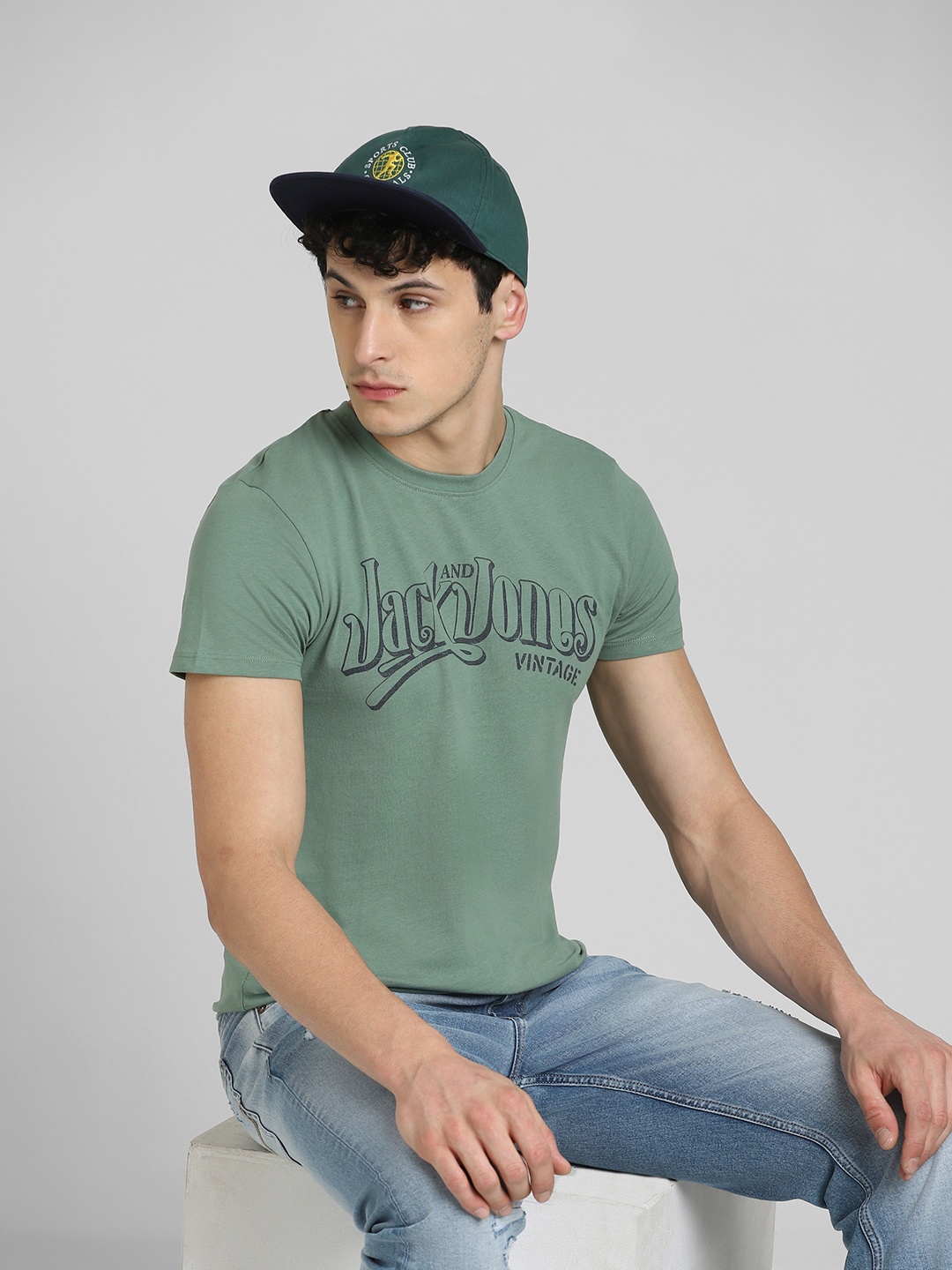 

Jack & Jones Men Green & Black Typography Printed Pure Cotton Slim Fit T-shirt