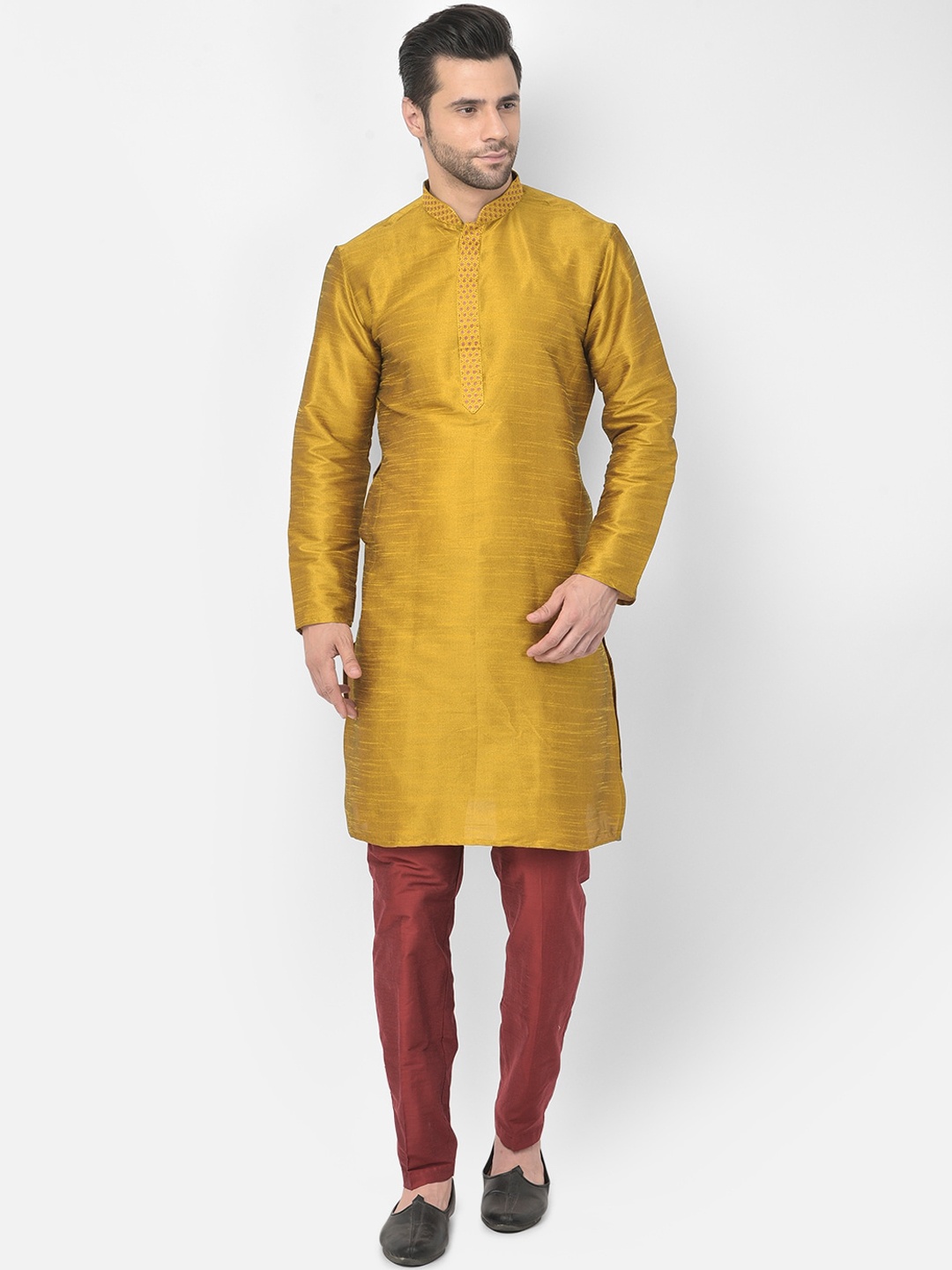 

LAMAAYA Men Yellow Dupion Silk Kurta with Pyjamas