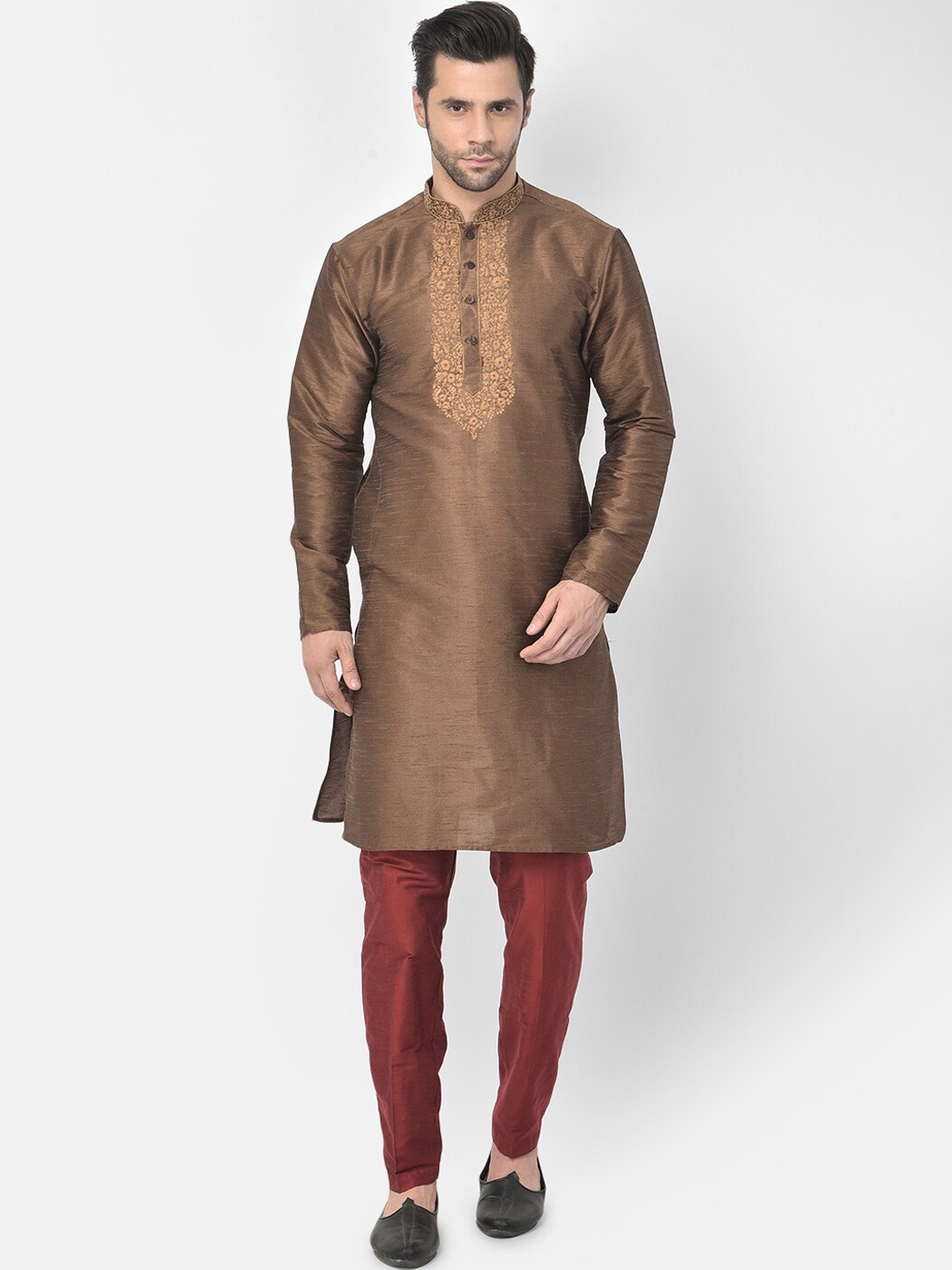 

LAMAAYA Men Brown Dupion Silk Kurta with Pyjamas