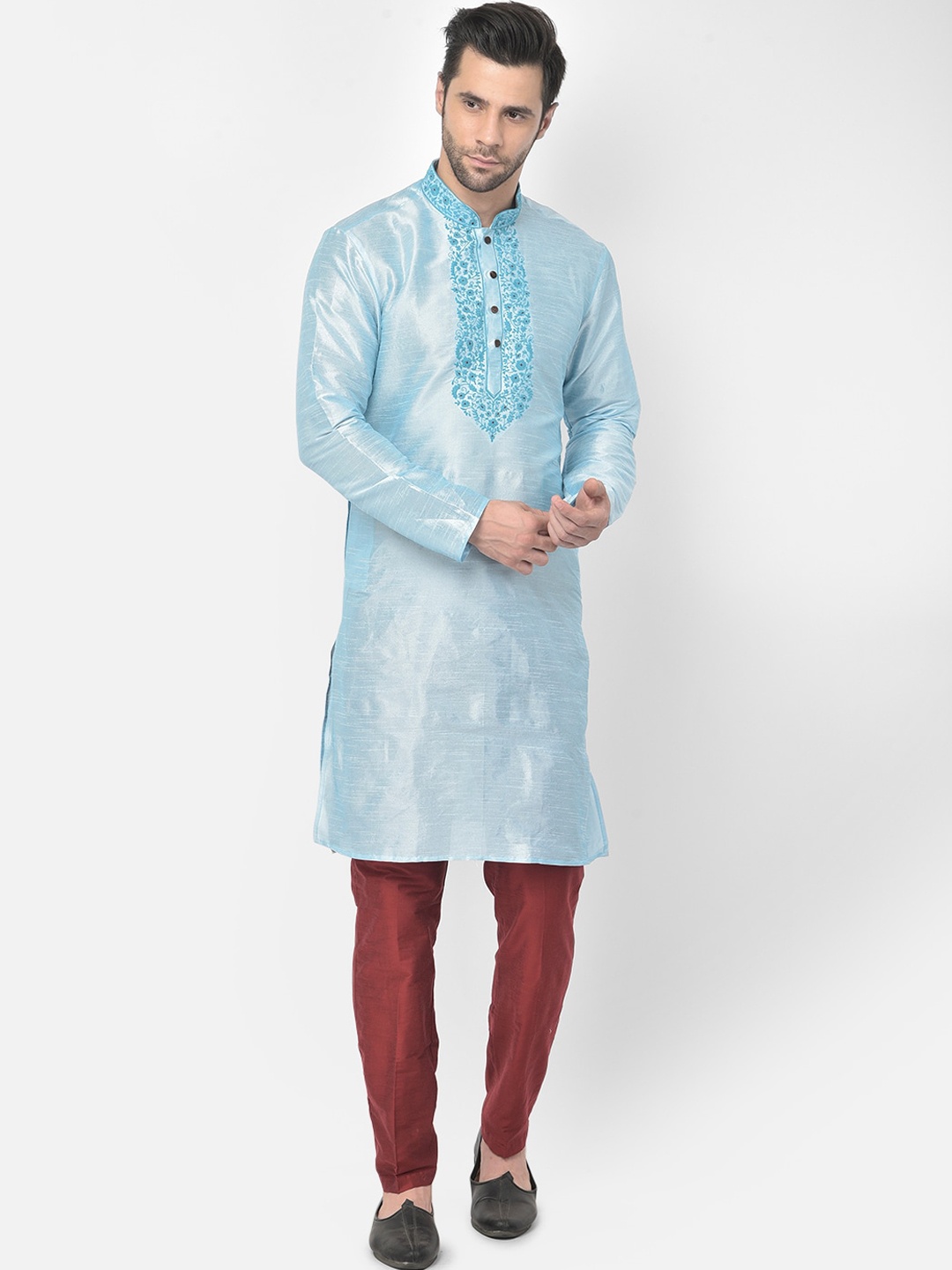 

LAMAAYA Men Blue Embroidered Dupion Silk Kurta with Pyjamas