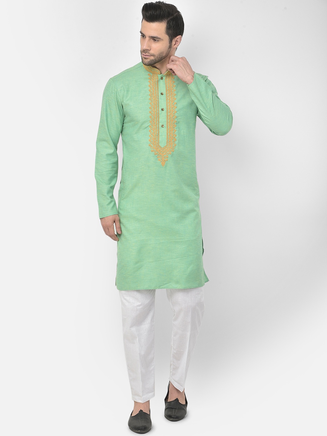

LAMAAYA Men Green Pure Cotton Kurta with Pyjamas
